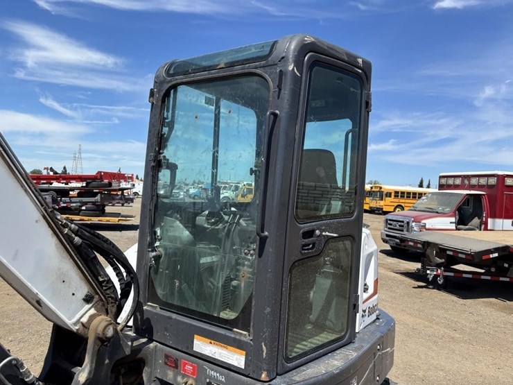 2020-bobcat-e55-image-25
