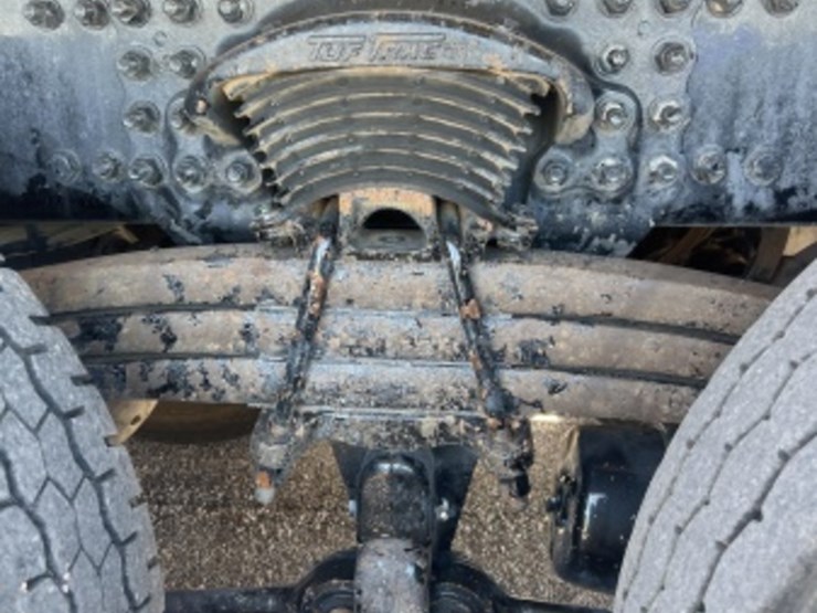 2012-freightliner-m2-image-34
