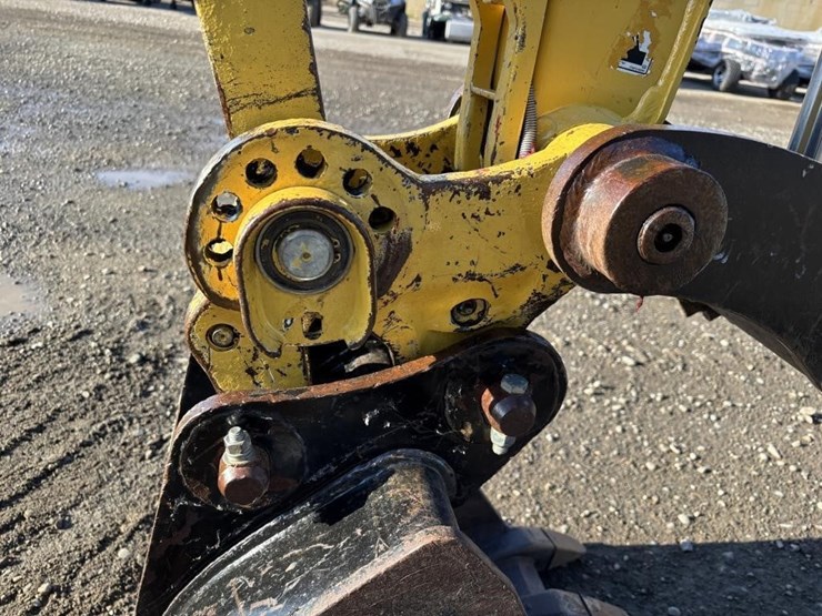 2020-yanmar-vi035-hydraulic-excavator-image-14