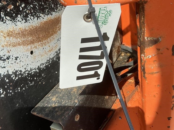 2015-jlg-g10-55a-image-18