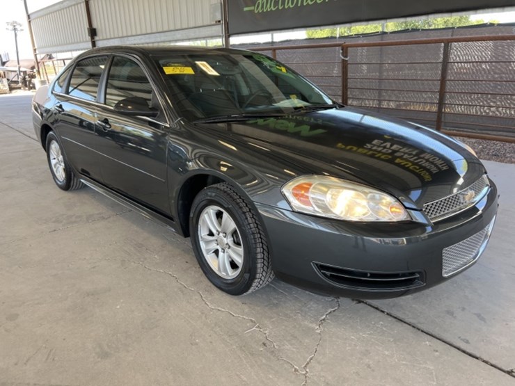 2015-chevrolet-impala-sdn-image-2