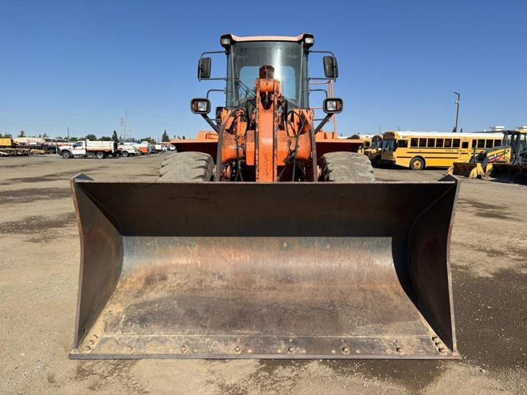 2013-doosan-dl300-3-image-6