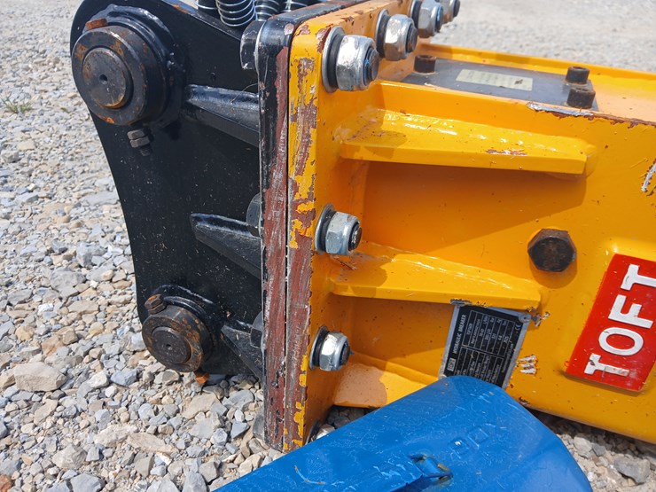 #20199-•-toft-hydraulic-breaker-excavator-attachment-(305)-image-17