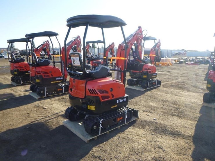 2025-tpm-16-hydraulic-excavator-image-3