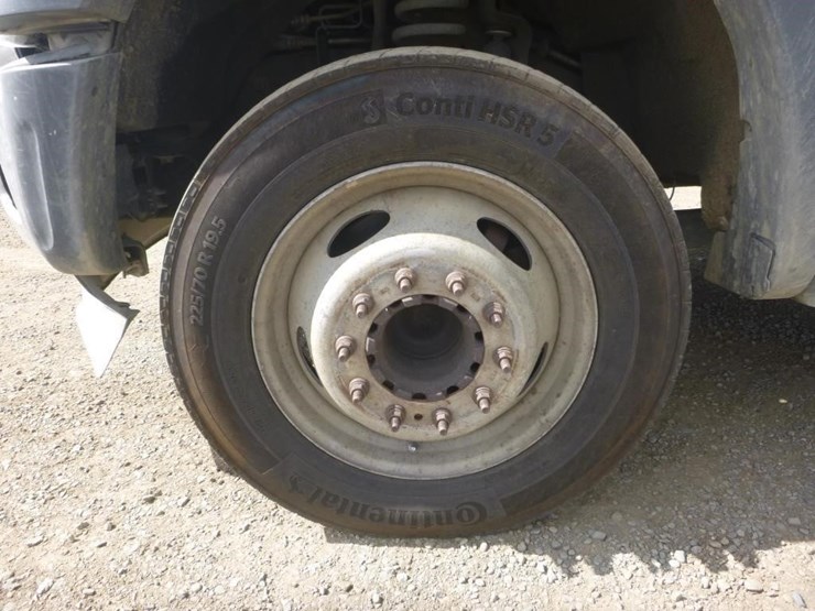 2013-ford-f450-image-15