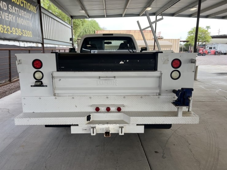 2008-ford-f550-image-6