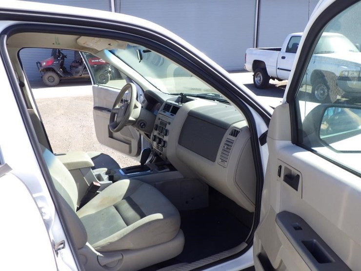 2008-ford-escape-image-6
