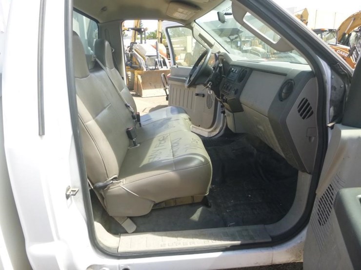 2008-ford-f250-image-11