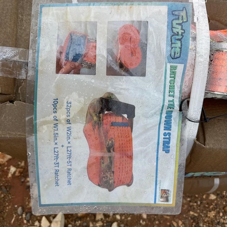 QUANTITY OF 40 RATCHET TIE DOWN STRAPS