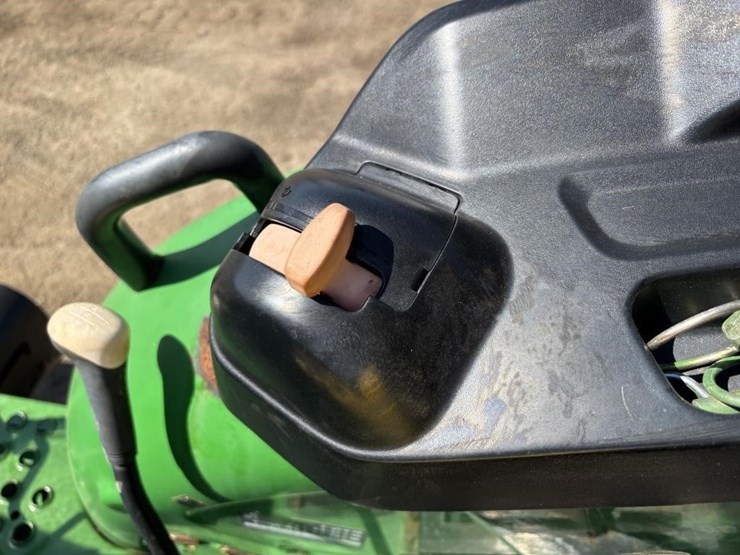 2018-john-deere-5075e-image-29