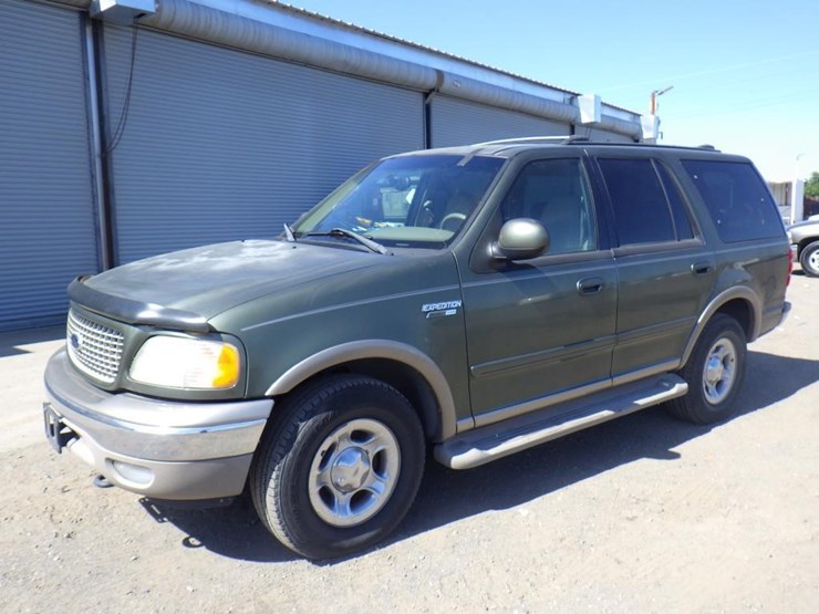 2001-ford-expedition-image-1