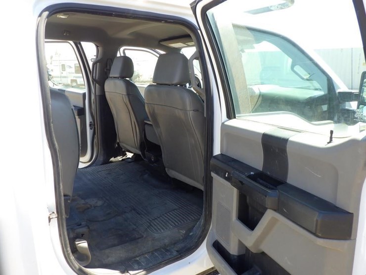 2017-ford-f250-image-8