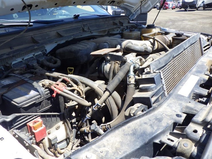 2012-ford-f550-image-18