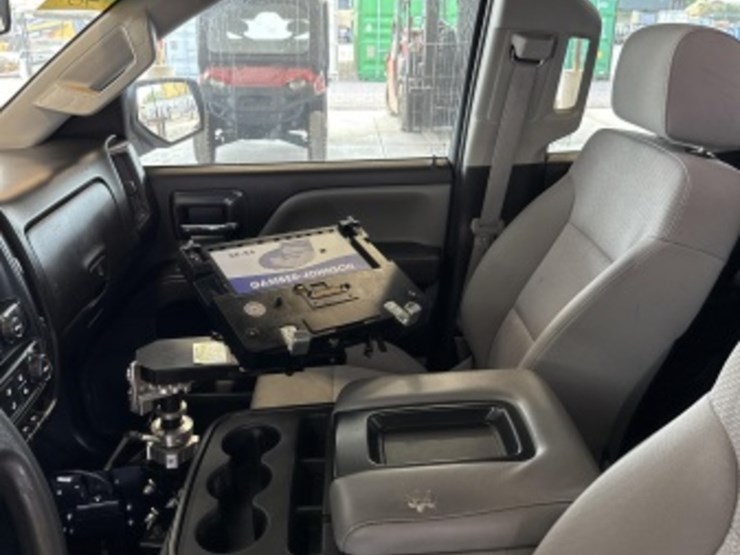 2015-chevrolet-silverado-1500-image-22