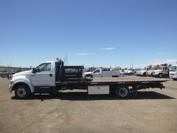 2013-ford-f650-image-5