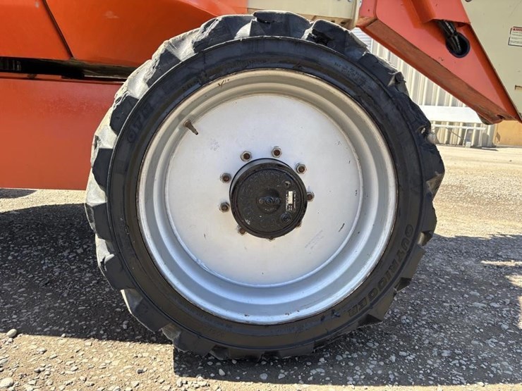 2013-jlg-600aj-image-20