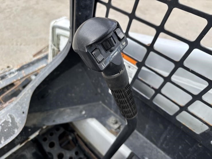 2017-bobcat-s450-image-24
