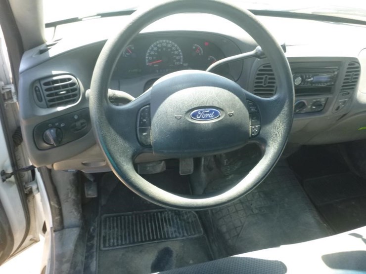 2003-ford-f150-image-10