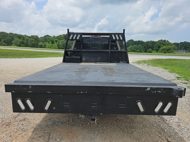 2005-chevrolet-silverado-3500-image-8