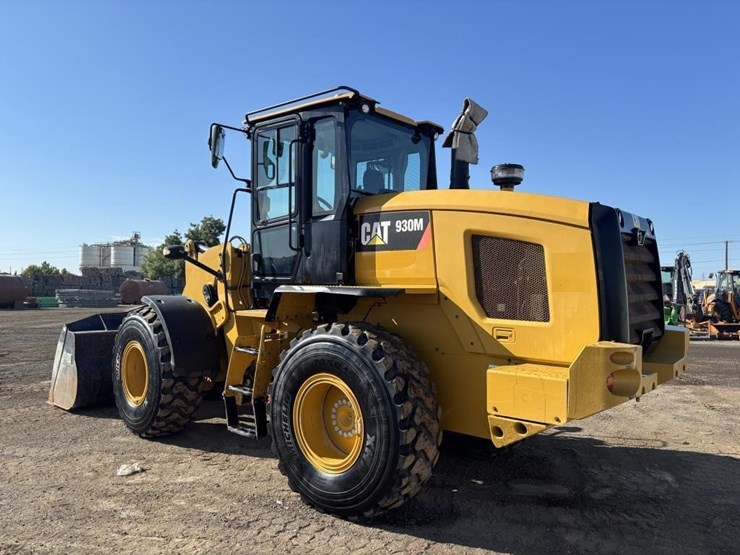 2019-caterpillar-930m-image-4