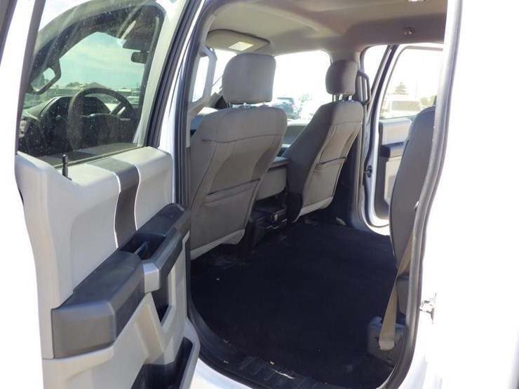 2017-ford-f150-image-7