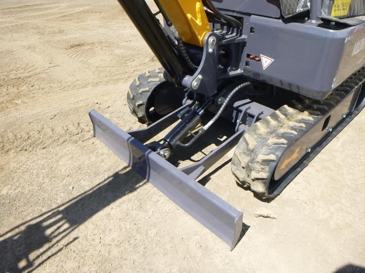 2025-cfg-mx20r-hydraulic-excavator-image-16