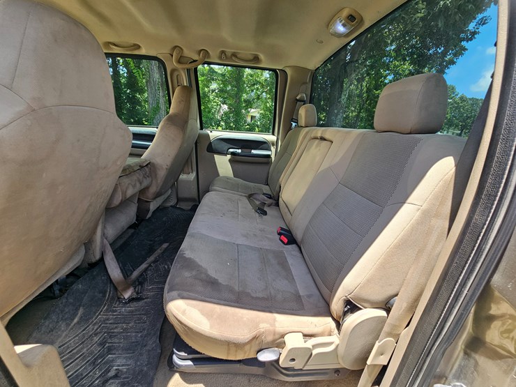 2006-ford-f350-image-46