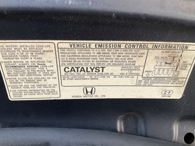 2006-honda-civic-hybrid-sdn-image-12