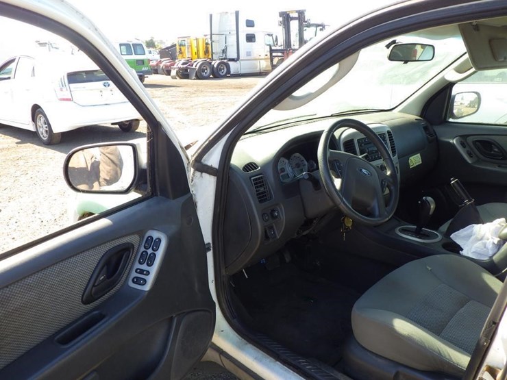 2007-ford-escape-image-6