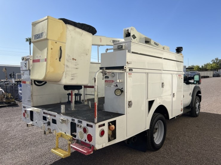 2016-ford-f550-image-5