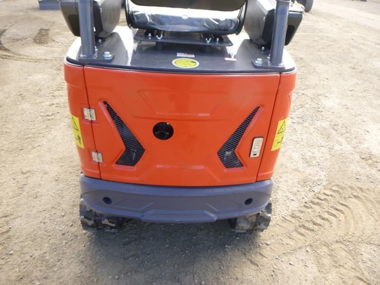 2025-cfg-mx15rx-hydraulic-excavator-image-17