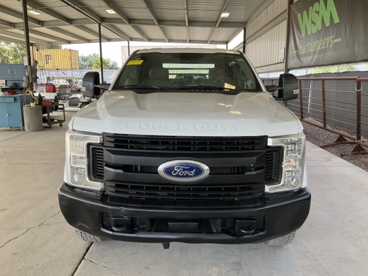 2019-ford-f250-image-3