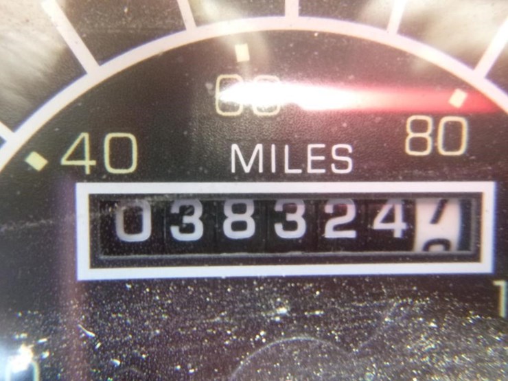 2000-freightliner-fc70-image-29