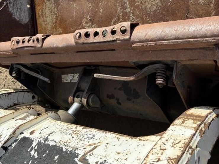 2002-bobcat-863-image-11