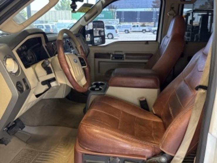 2008-ford-f250-image-24