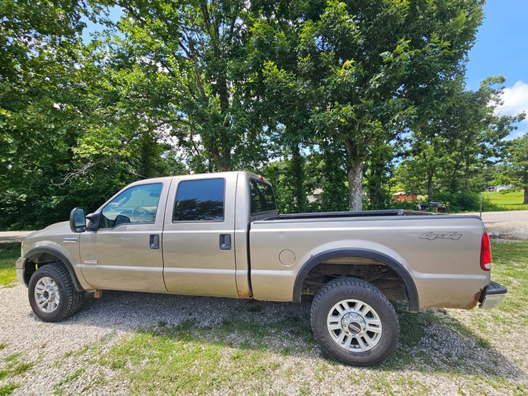 2006-ford-f350-image-8