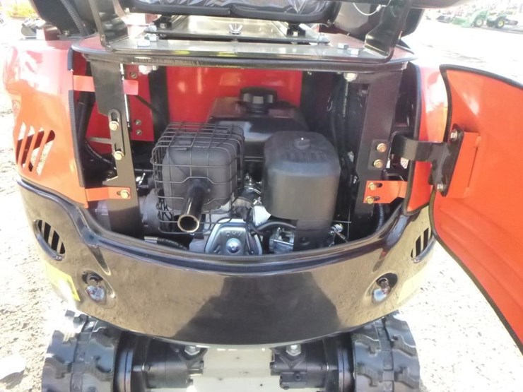 2025-tpm-16-hydraulic-excavator-image-25