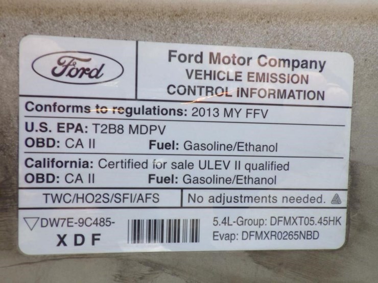 2013-ford-econoline-350-image-11
