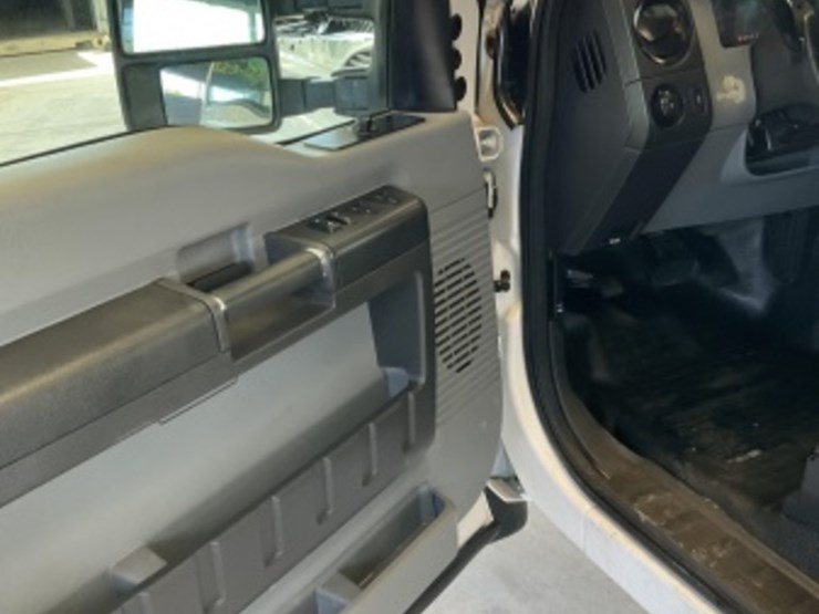 2014-ford-f250-image-23