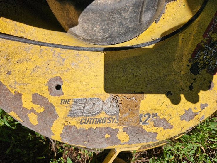 john-deere-l111-image-44