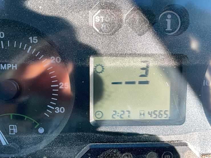 john-deere-6420-image-8