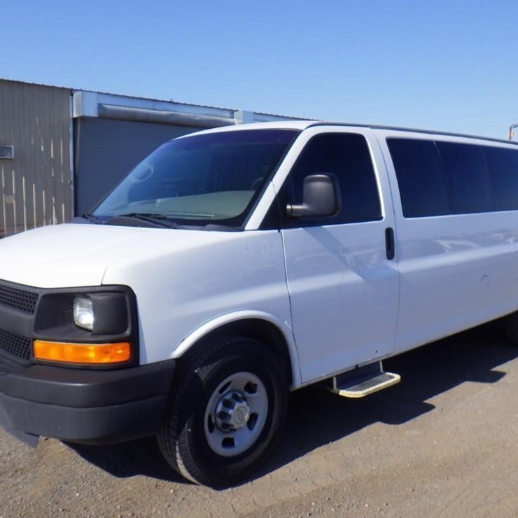 2013 CHEVROLET EXPRESS 3500