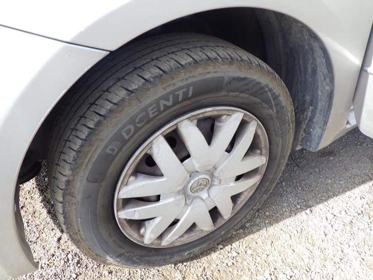 2005-toyota-sienna-image-13