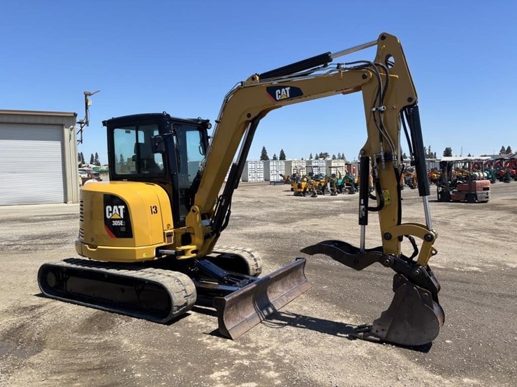 2019-caterpillar-305e2-hydraulic-excavator-image-2