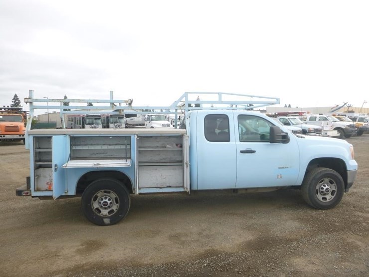 2013-gmc-2500-image-7