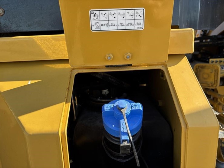 2019-caterpillar-930m-image-61