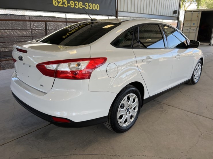 2012-ford-focus-se-sdn-image-7