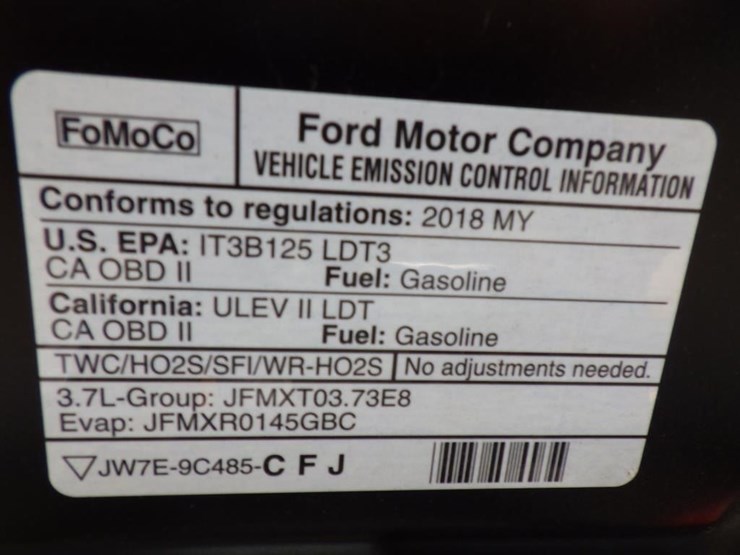 2018-ford-explorer-image-12