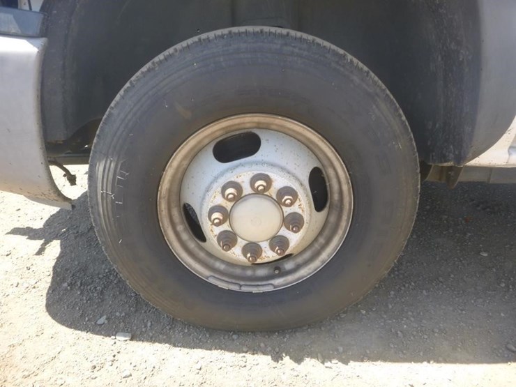 2007-gmc-3500-image-16