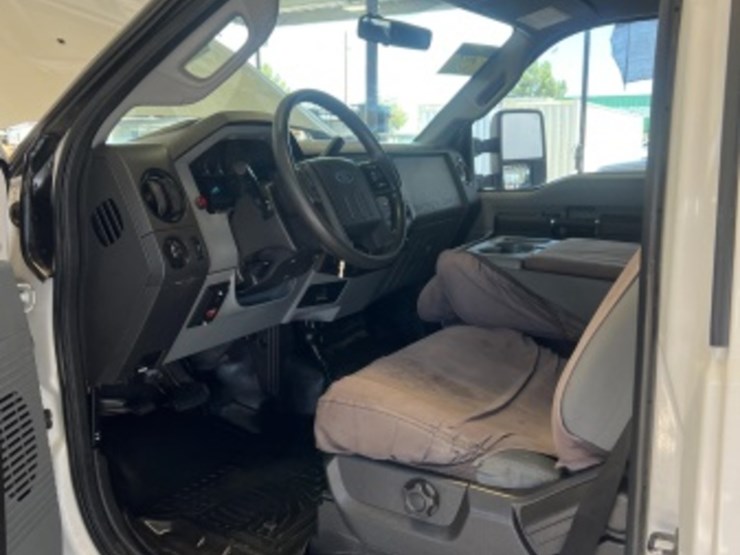 2012-ford-f250-image-22